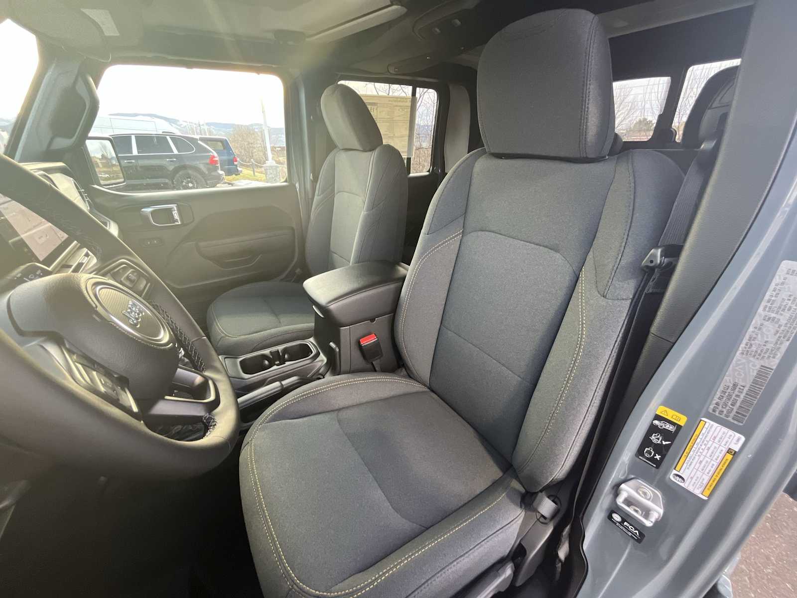 Thumbnail: 2026 Jeep Gladiator - 11