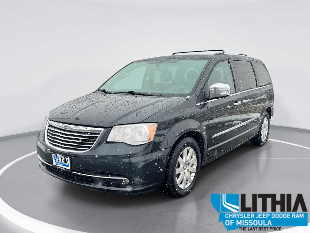 Used 2013 Chrysler Town & Country Limited Van LWB Passenger Van