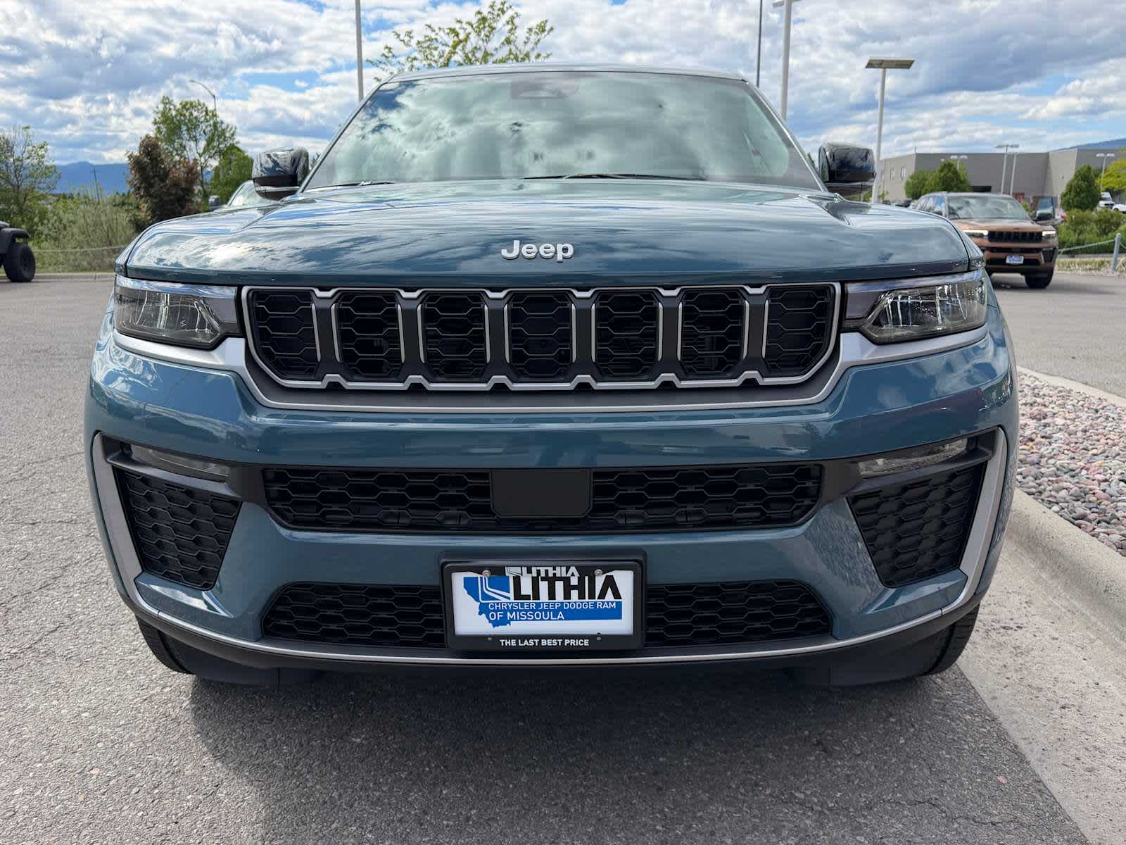 Thumbnail: 2026 Jeep Grand Cherokee - 4