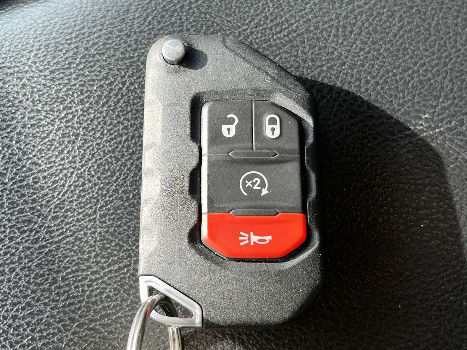 Thumbnail: 2020 Jeep Wrangler - 20