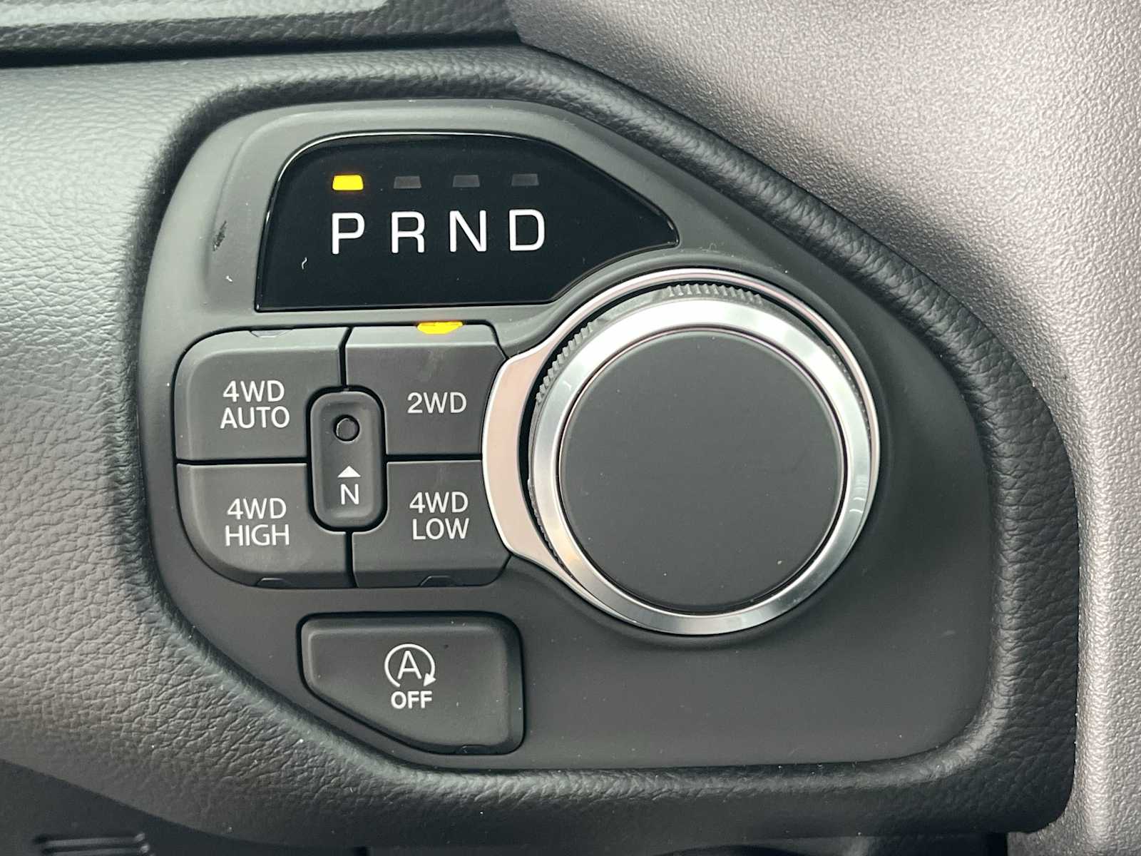 Thumbnail: 2026 RAM 1500 - 17