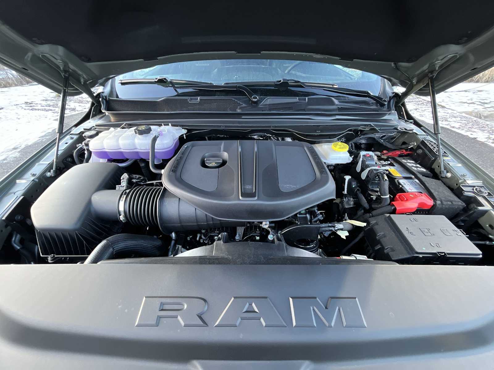 Thumbnail: 2026 RAM 1500 - 9