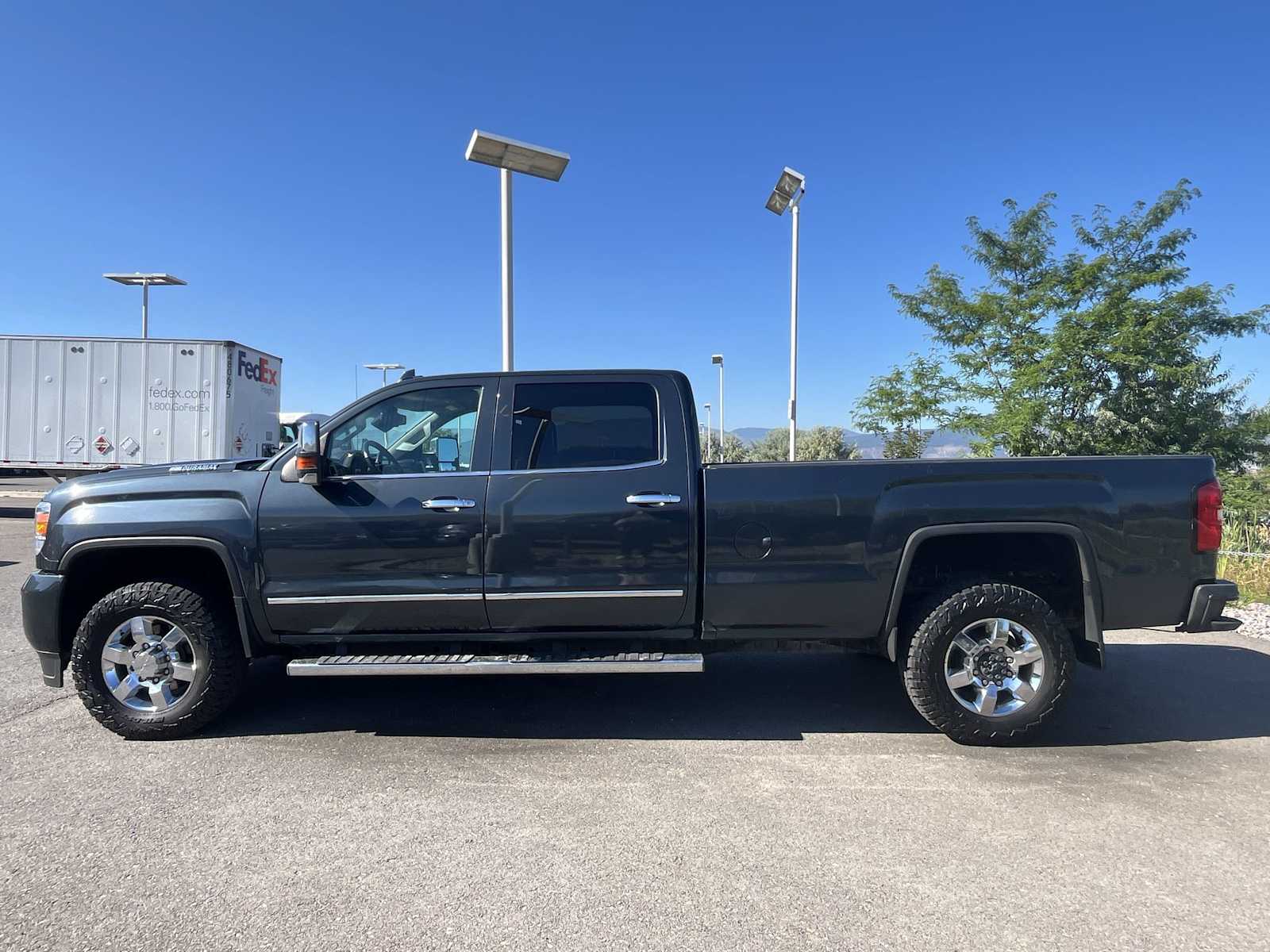 Thumbnail: 2018 GMC Sierra 3500 - 3