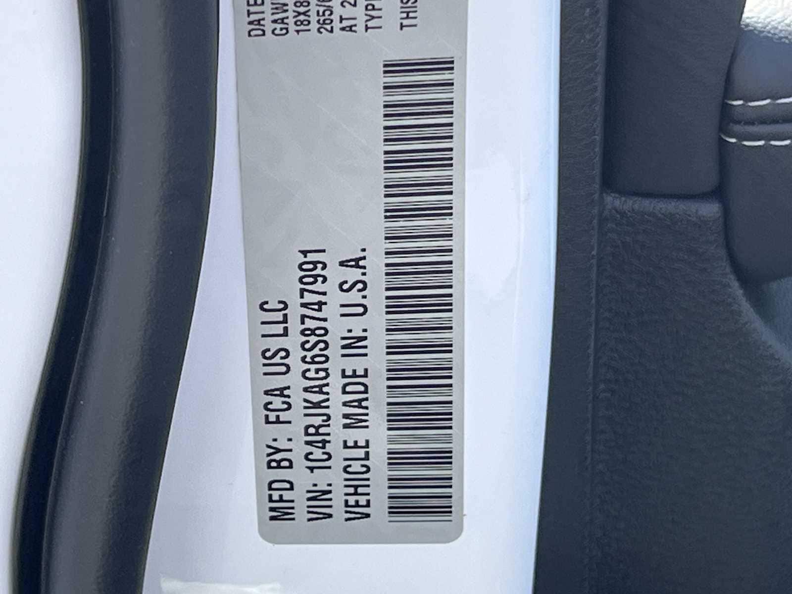 Thumbnail: 2025 Jeep Grand Cherokee - 21