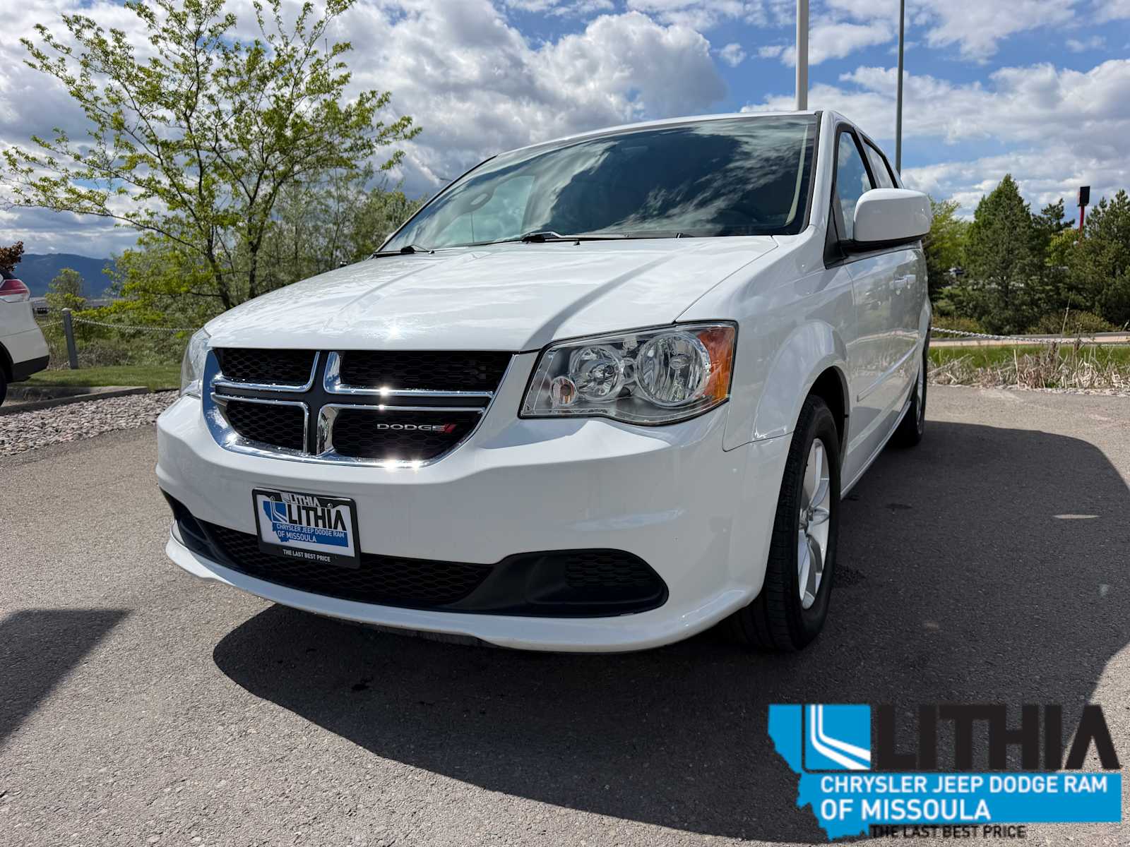 Thumbnail: 2016 Dodge Grand Caravan - 1