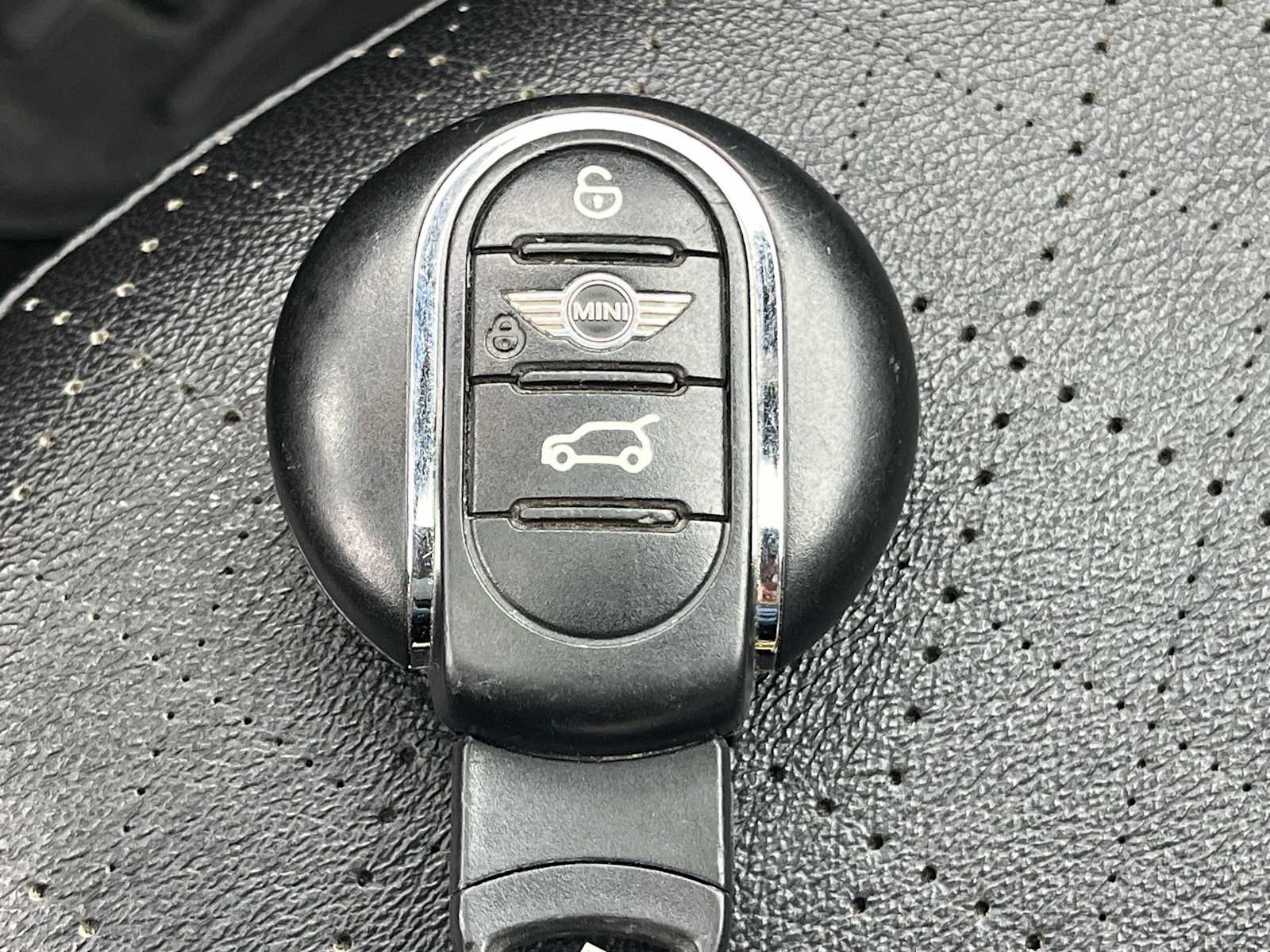 Thumbnail: 2014 MINI Cooper Hardtop - 20