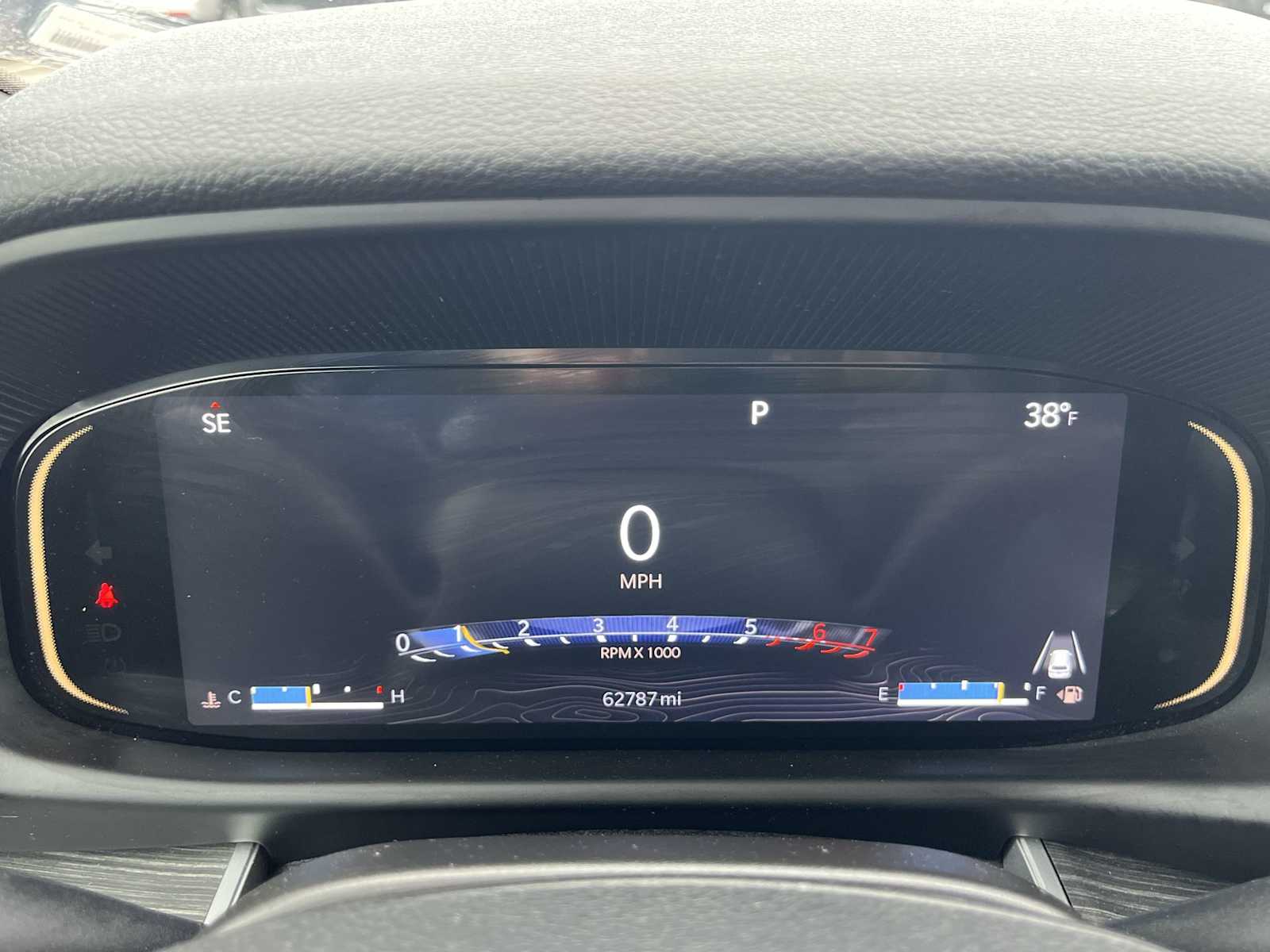 Thumbnail: 2023 Jeep Wagoneer - 18