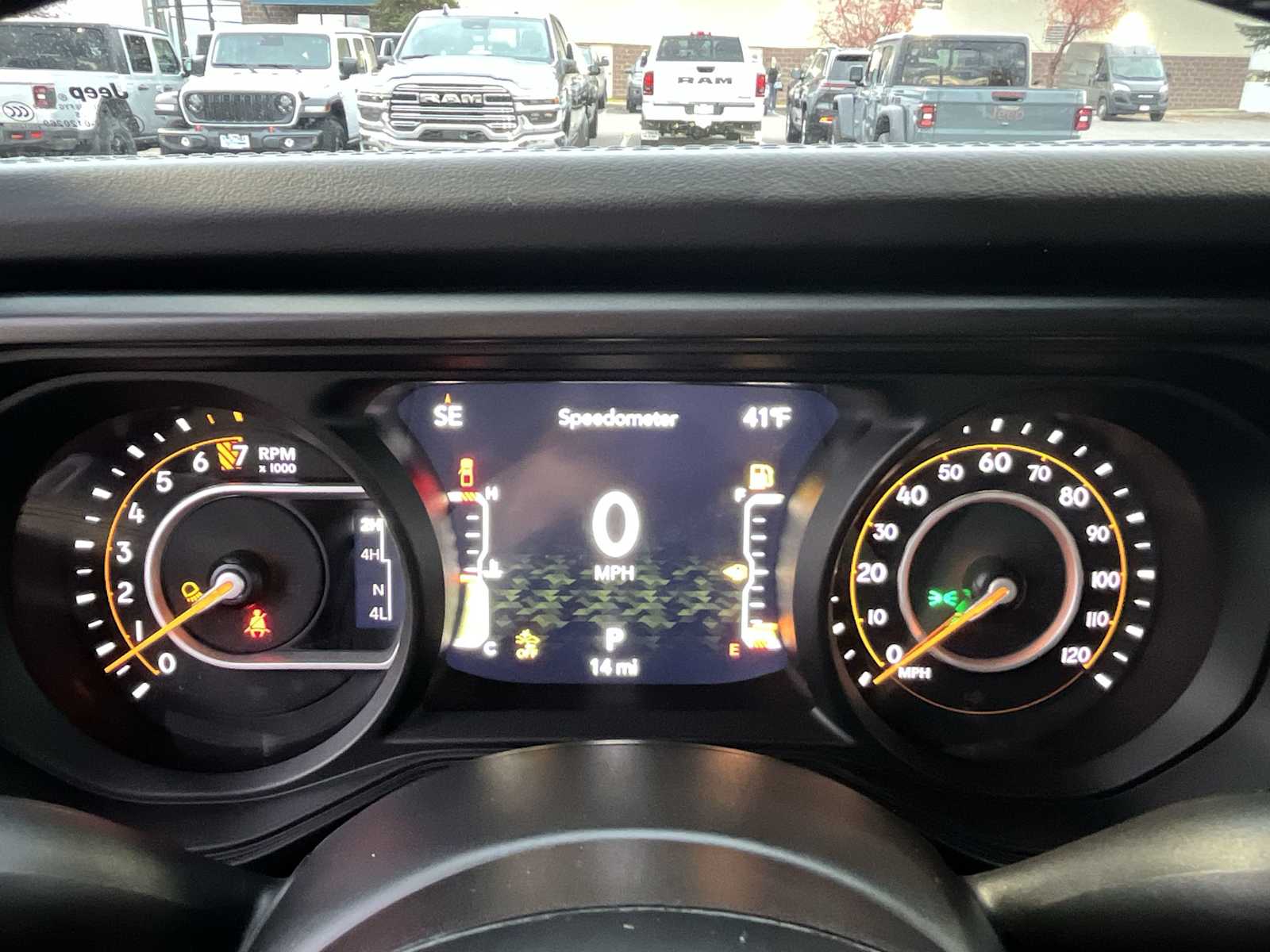 Thumbnail: 2026 Jeep Gladiator - 18