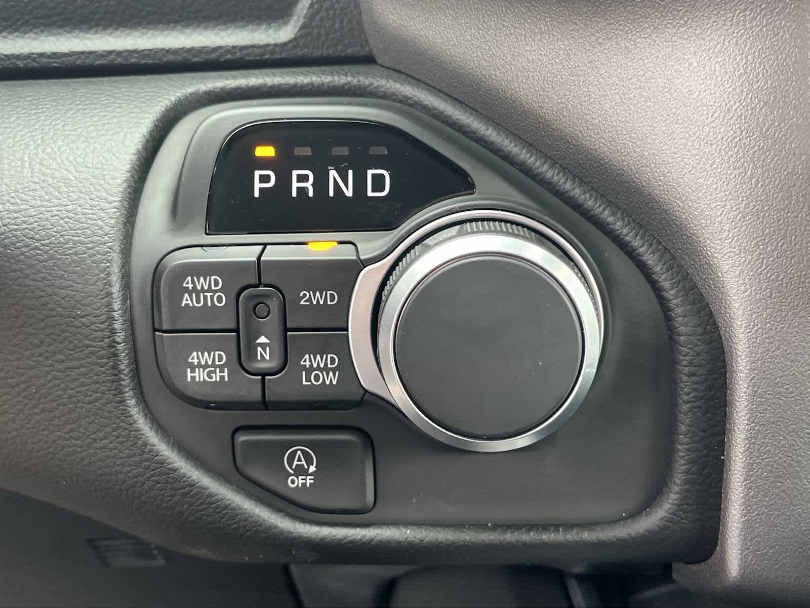 Thumbnail: 2026 RAM 1500 - 18
