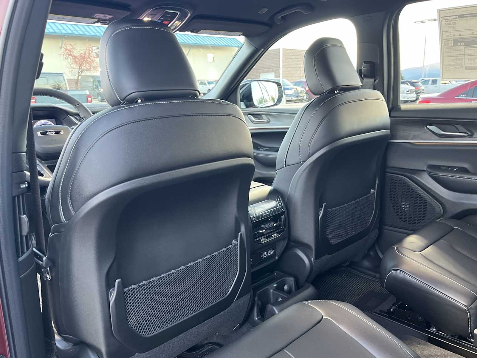 Thumbnail: 2025 Jeep Grand Cherokee - 12