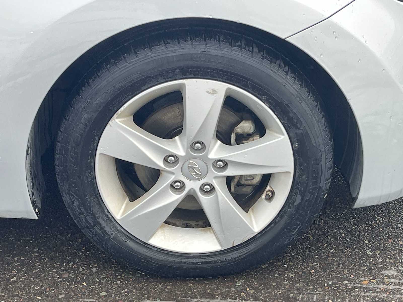 Thumbnail: 2013 Hyundai Elantra - 8