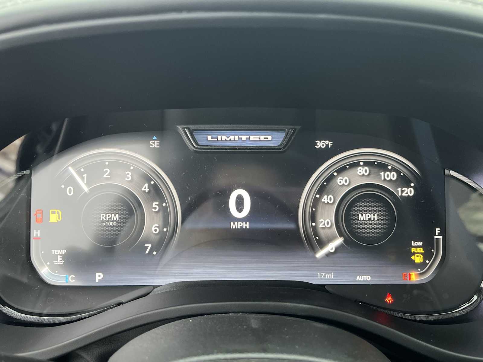 Thumbnail: 2026 RAM 1500 - 18