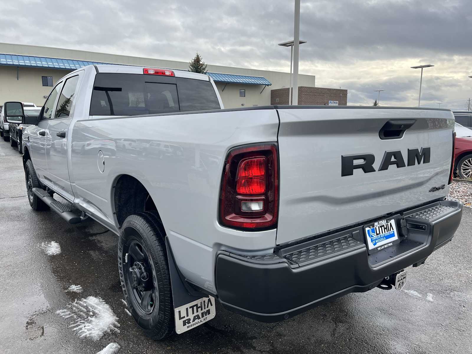 2026 Ram 3500 Tradesman photo 4