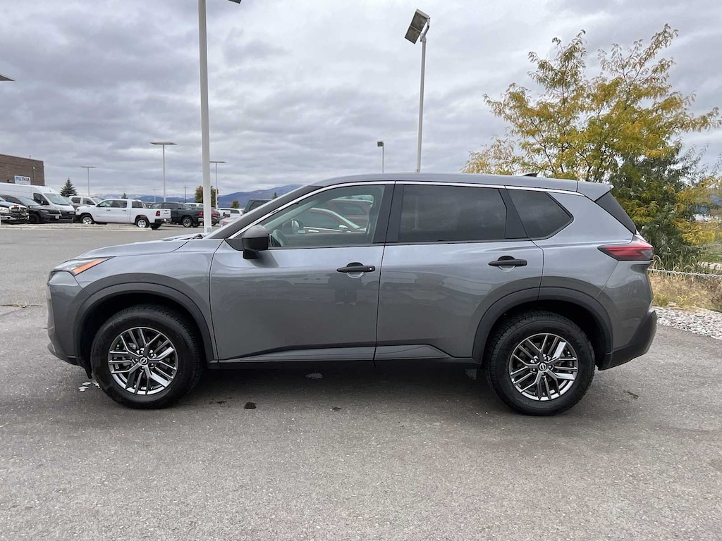 Used 2023 Nissan Rogue S SUV