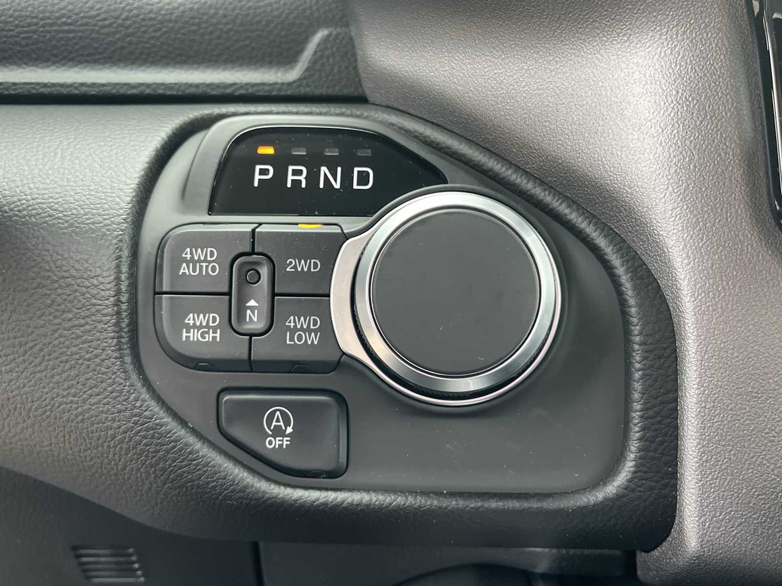 Thumbnail: 2026 RAM 1500 - 17