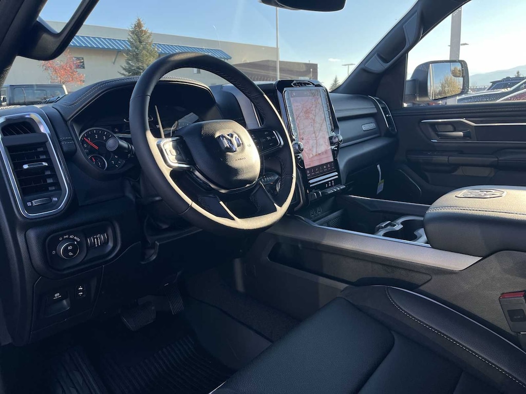 New 2026 Ram 1500 LARAMIE CREW CAB 4X4 5'7 BOX Pickup