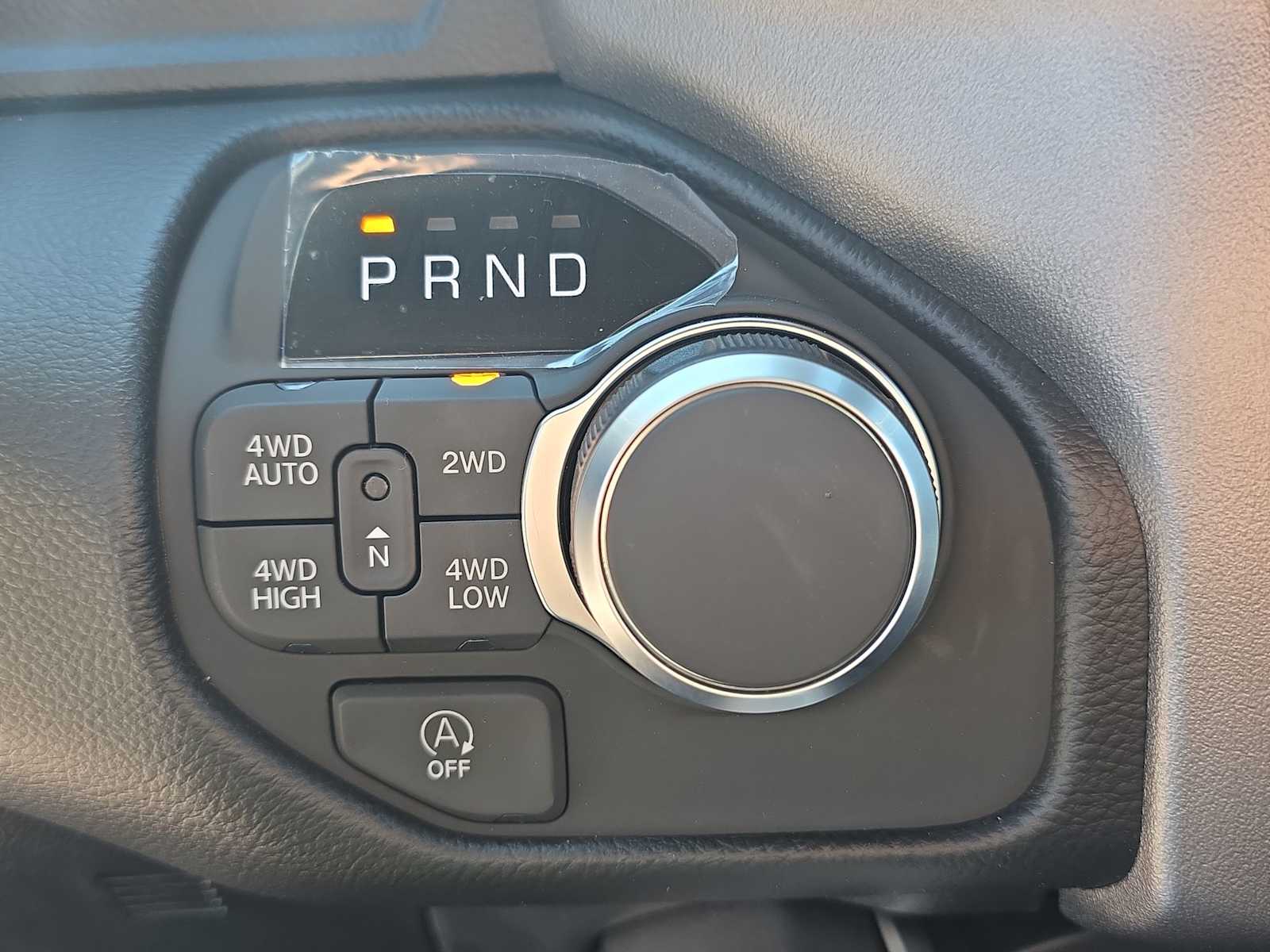 Thumbnail: 2026 RAM 1500 - 17