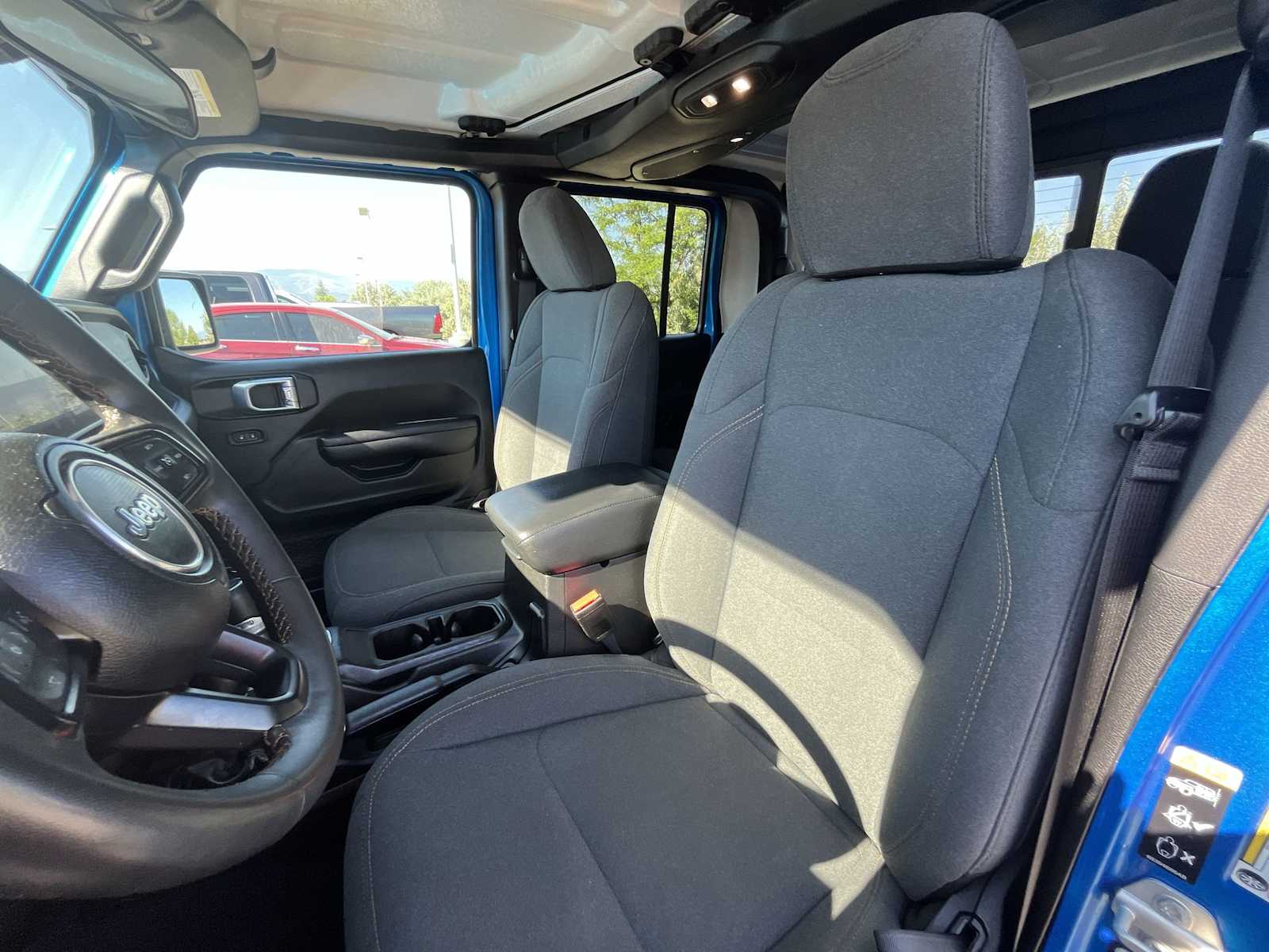 Thumbnail: 2024 Jeep Gladiator - 11