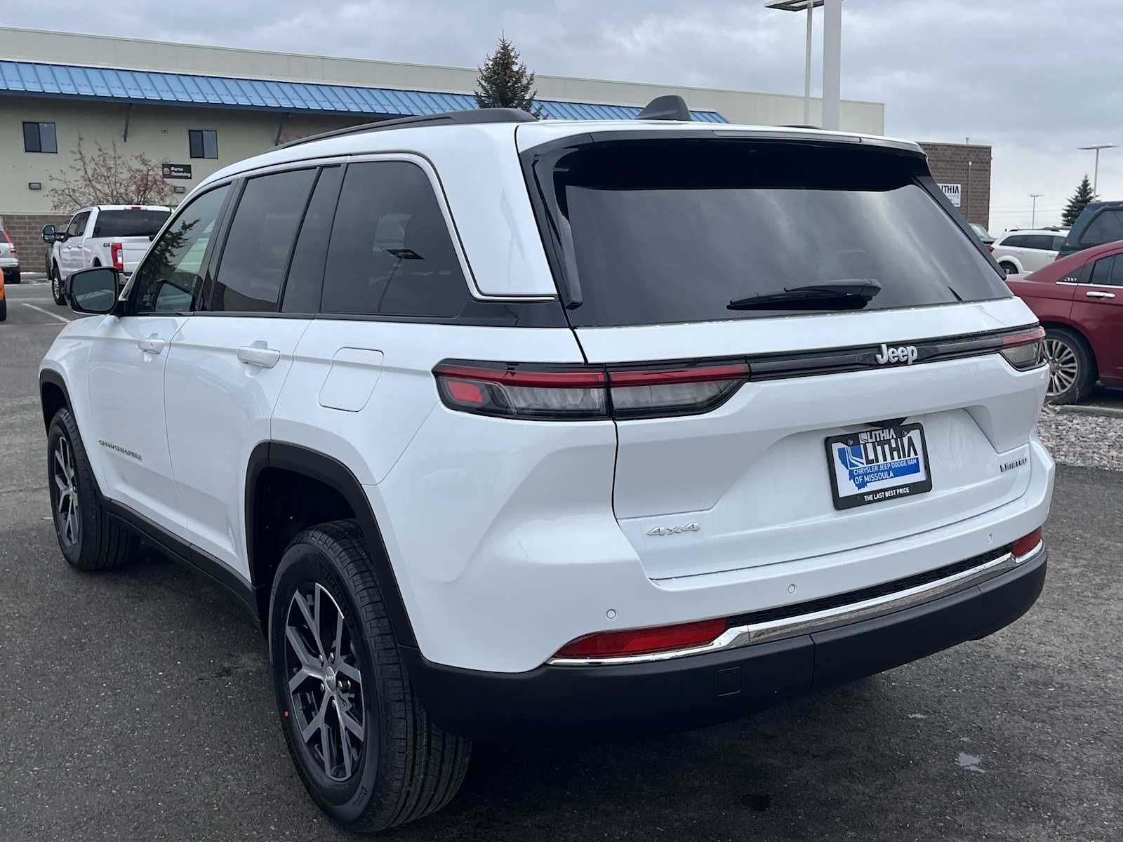 Thumbnail: 2025 Jeep Grand Cherokee - 4