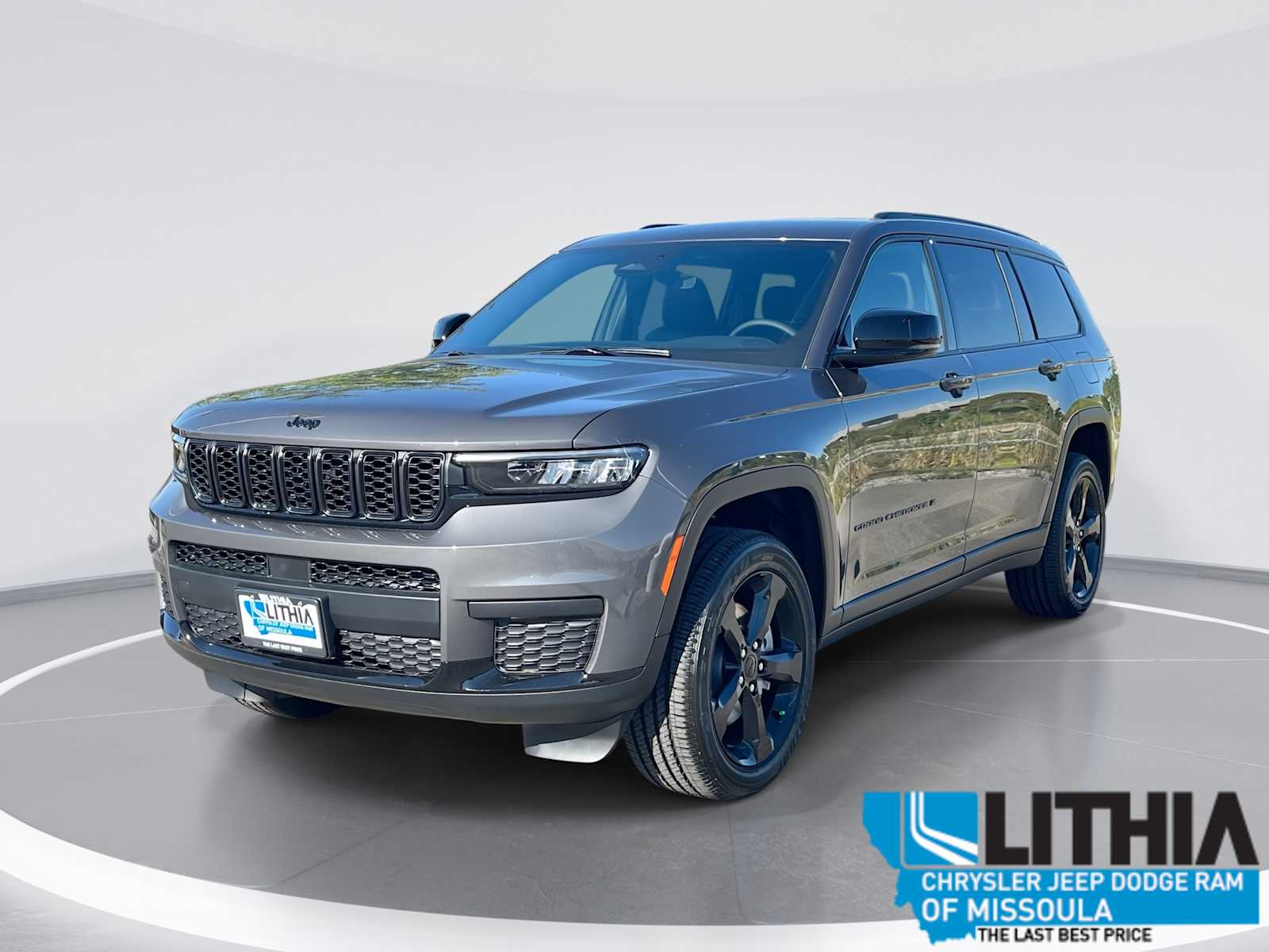Thumbnail: 2025 Jeep Grand Cherokee - 1