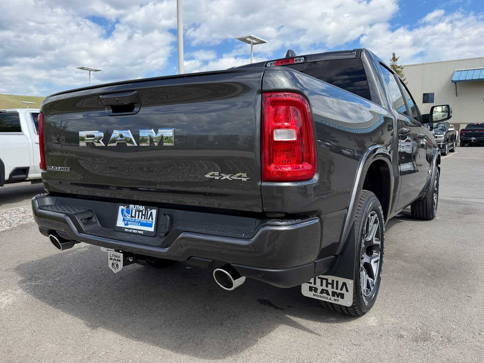 Thumbnail: 2026 RAM 1500 - 7