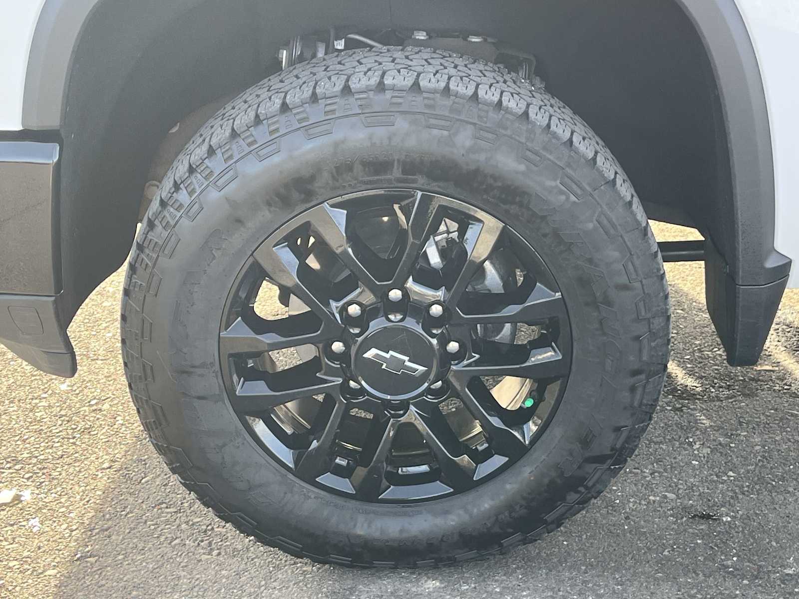 Thumbnail: 2025 Chevrolet Silverado 2500 - 8