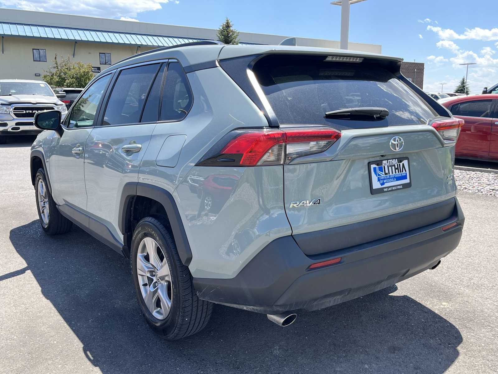 Thumbnail: 2022 Toyota RAV4 - 4