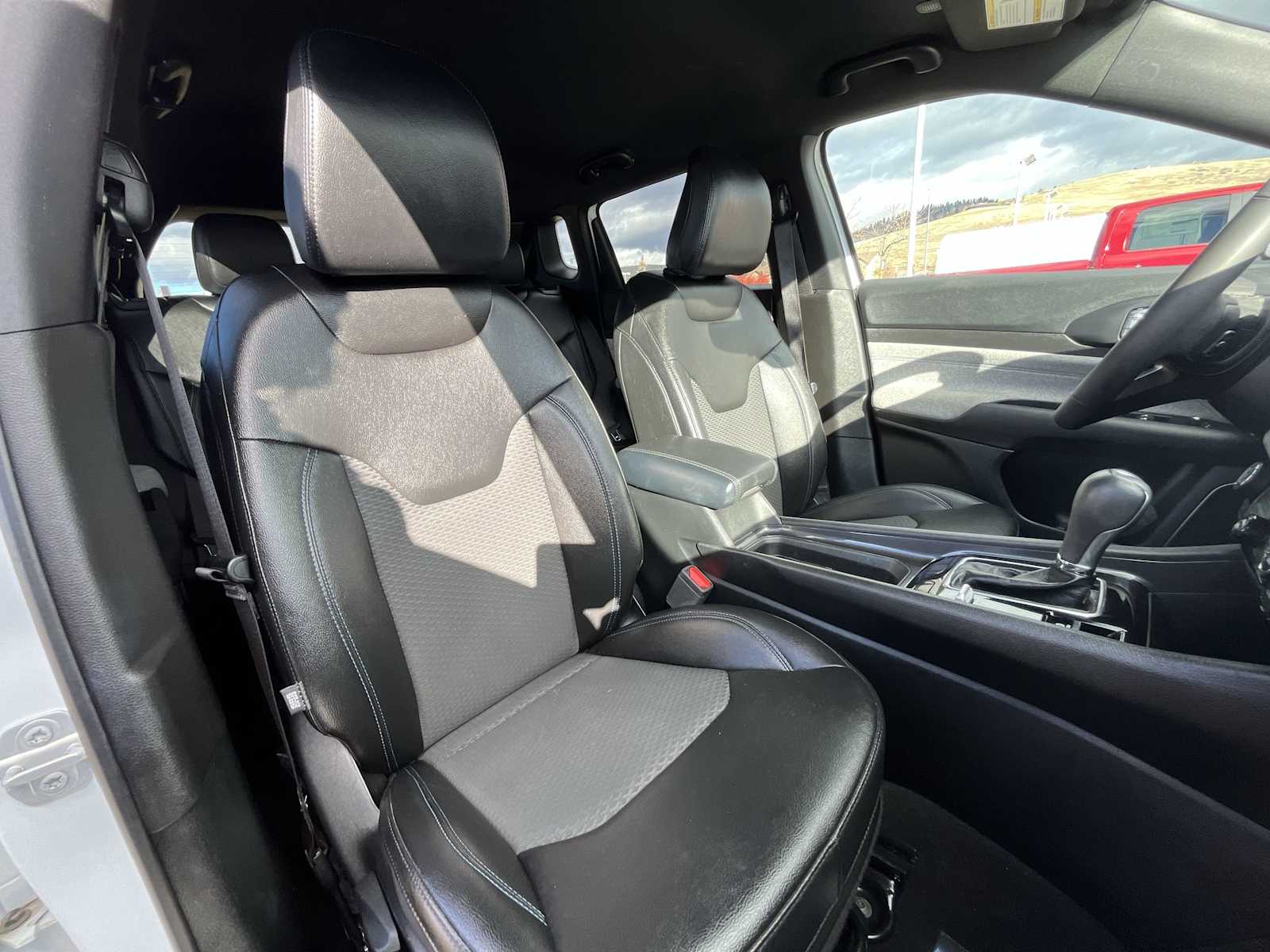 Thumbnail: 2024 Jeep Compass - 14