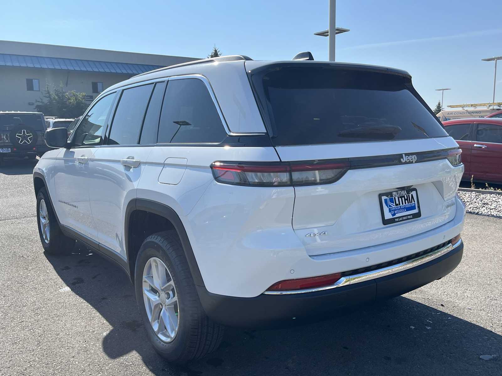 Thumbnail: 2025 Jeep Grand Cherokee - 4