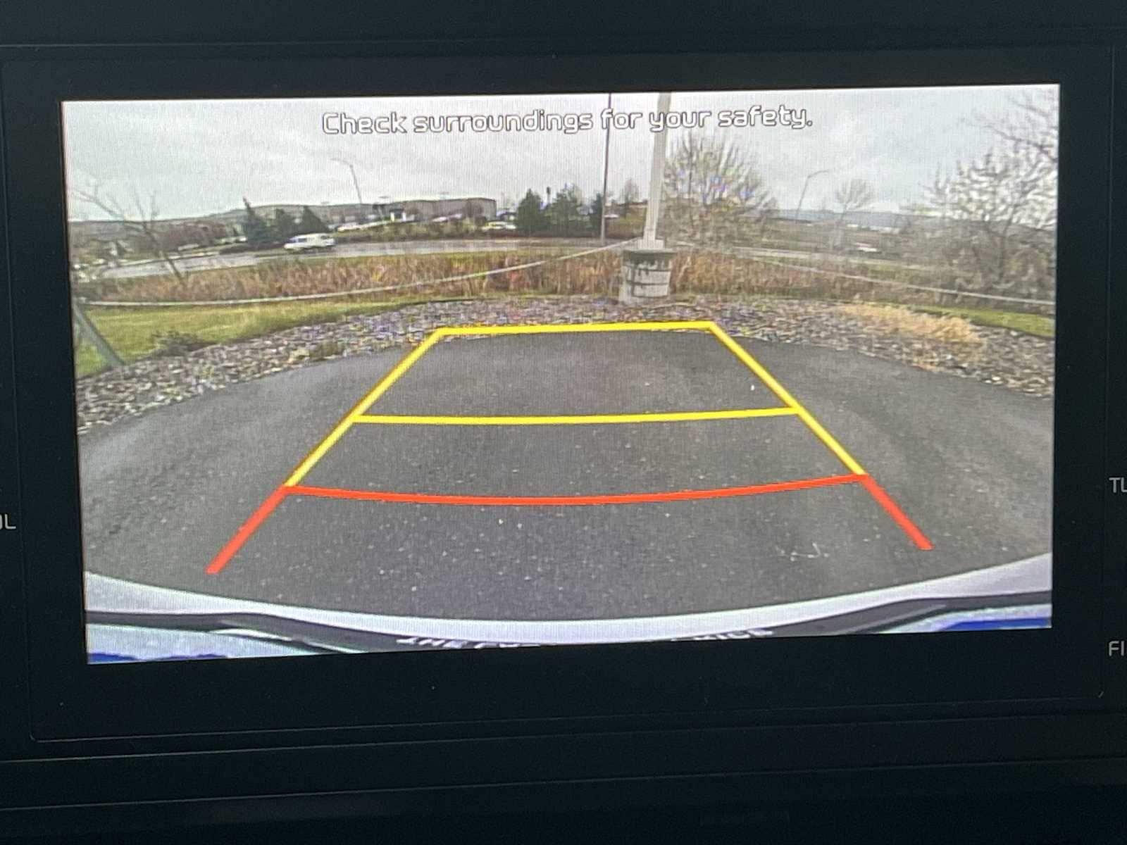 Thumbnail: 2022 Kia Carnival - 23