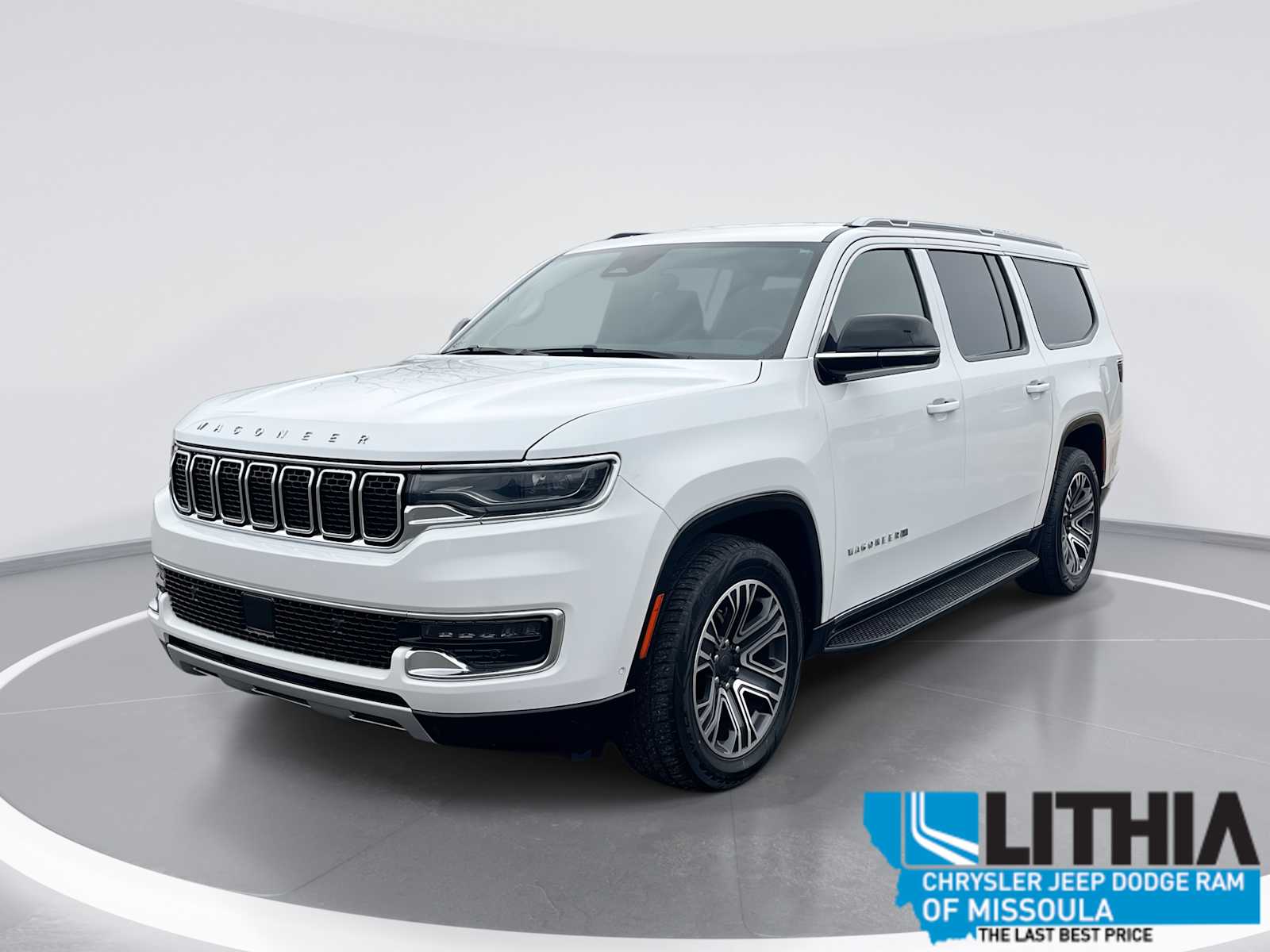 2023 Jeep Wagoneer L Series II's photo