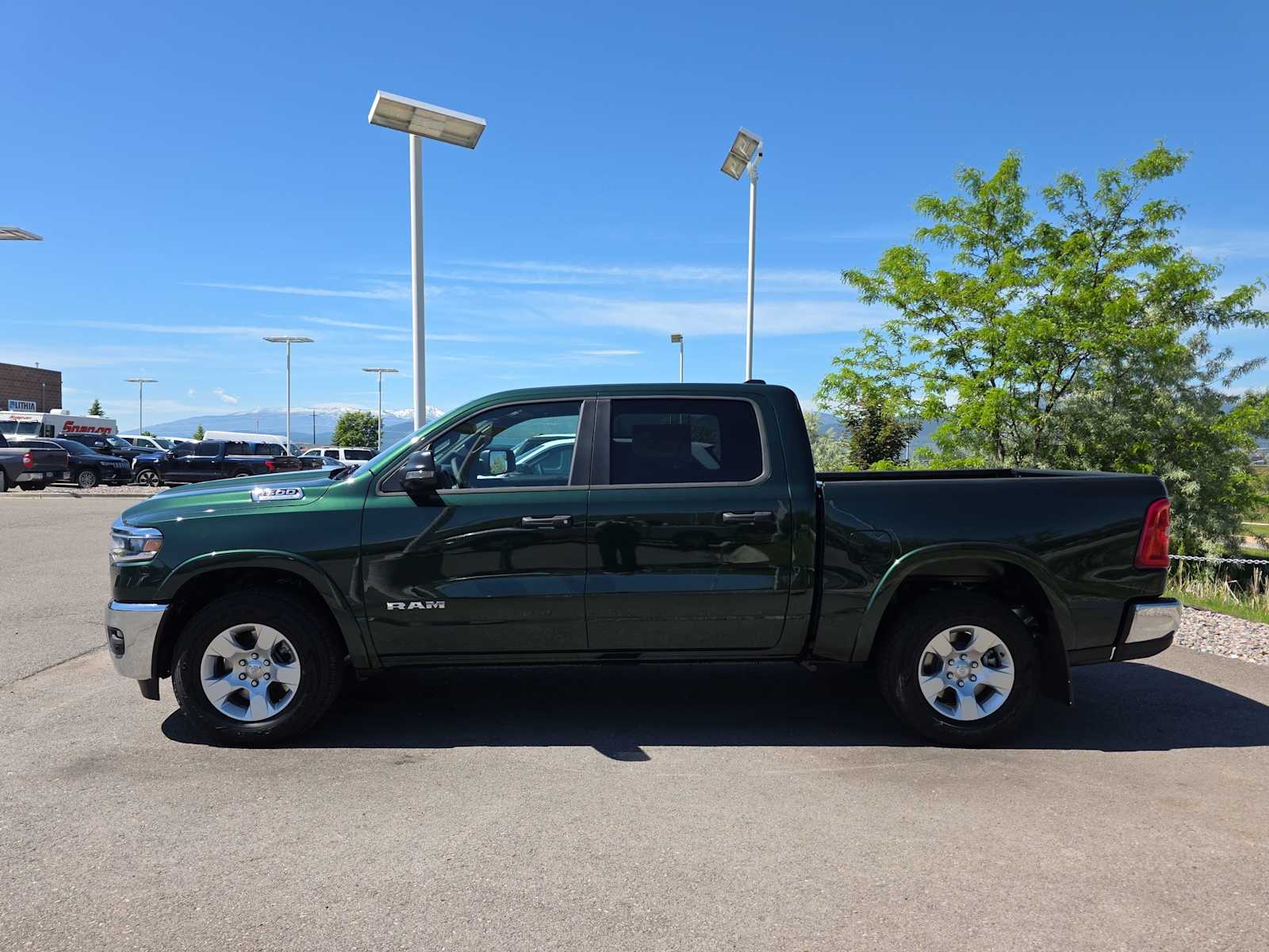 Thumbnail: 2026 RAM 1500 - 3