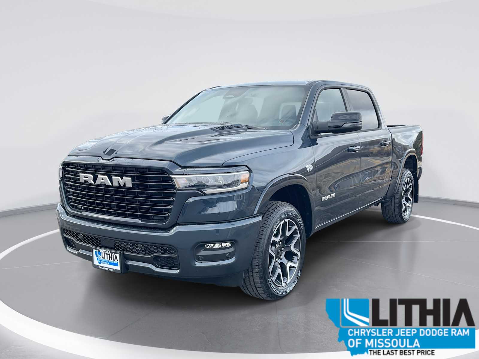 2026 RAM 1500 Laramie 4x4 Crew Cab 5'7's photo