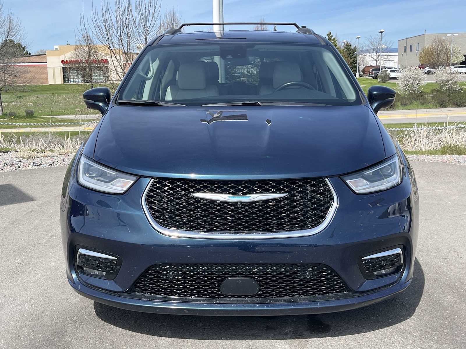Thumbnail: 2021 Chrysler Pacifica - 6