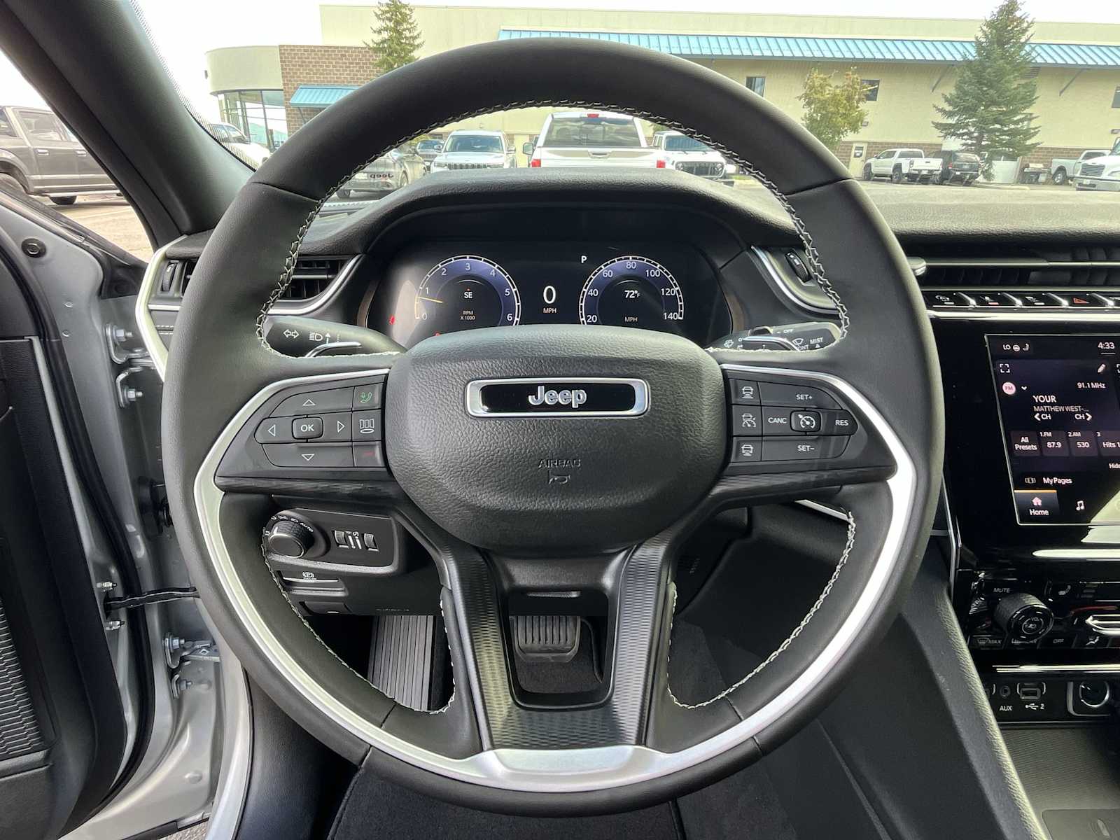 Thumbnail: 2025 Jeep Grand Cherokee - 15