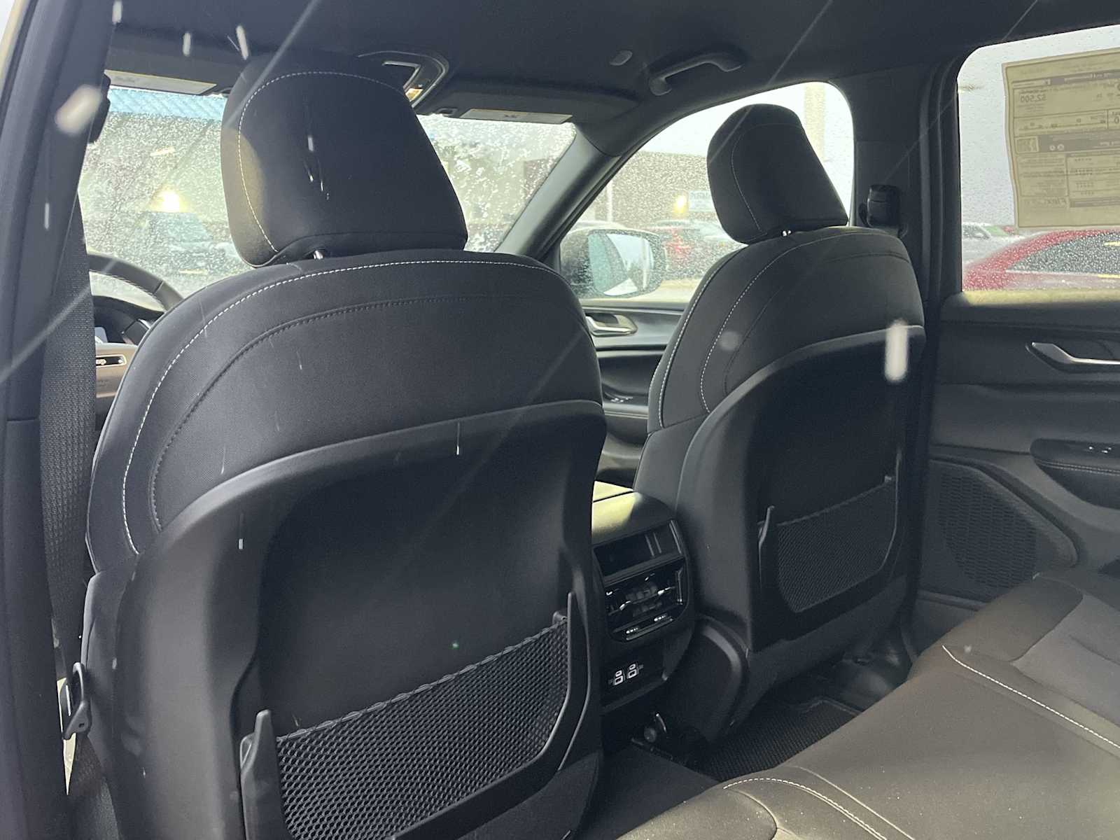 Thumbnail: 2025 Jeep Grand Cherokee - 12