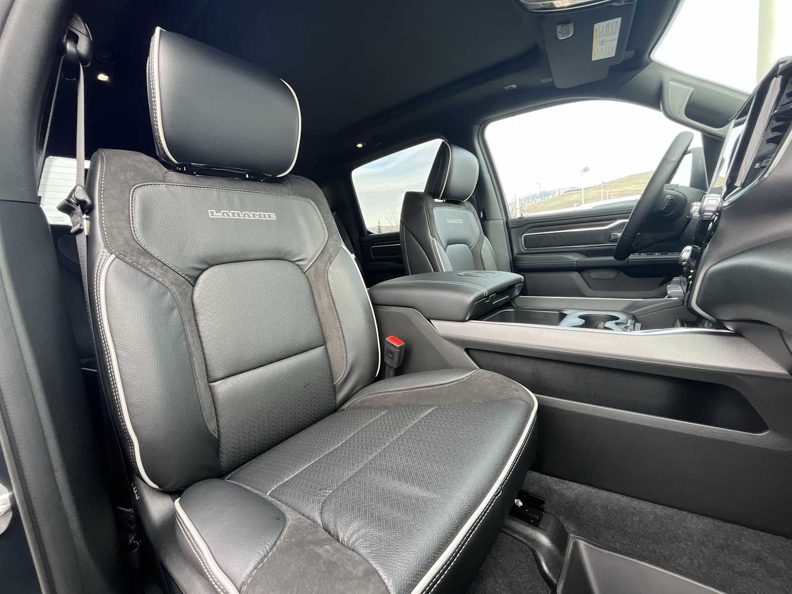 Thumbnail: 2026 RAM 1500 - 14