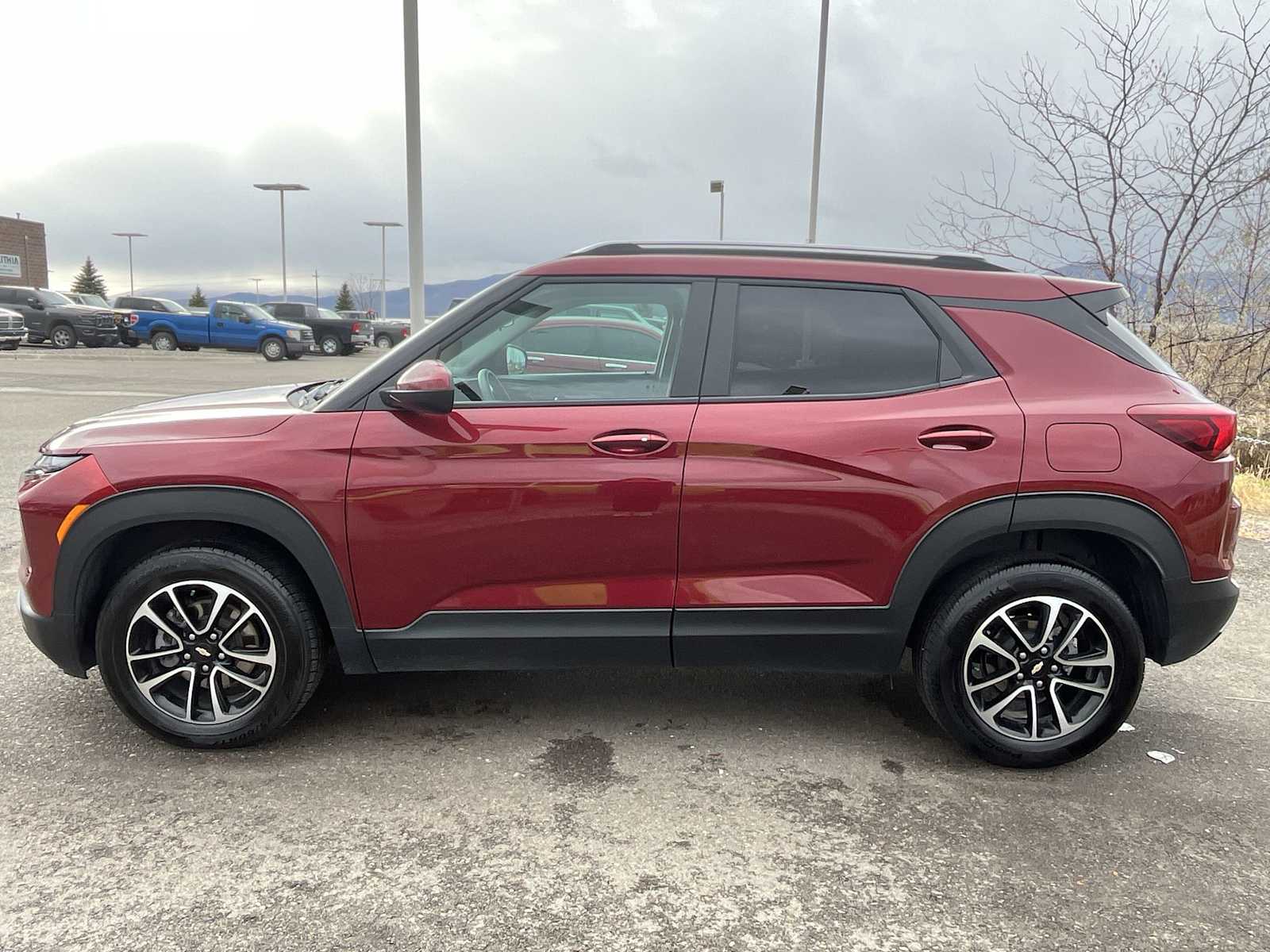 Thumbnail: 2025 Chevrolet TrailBlazer - 3