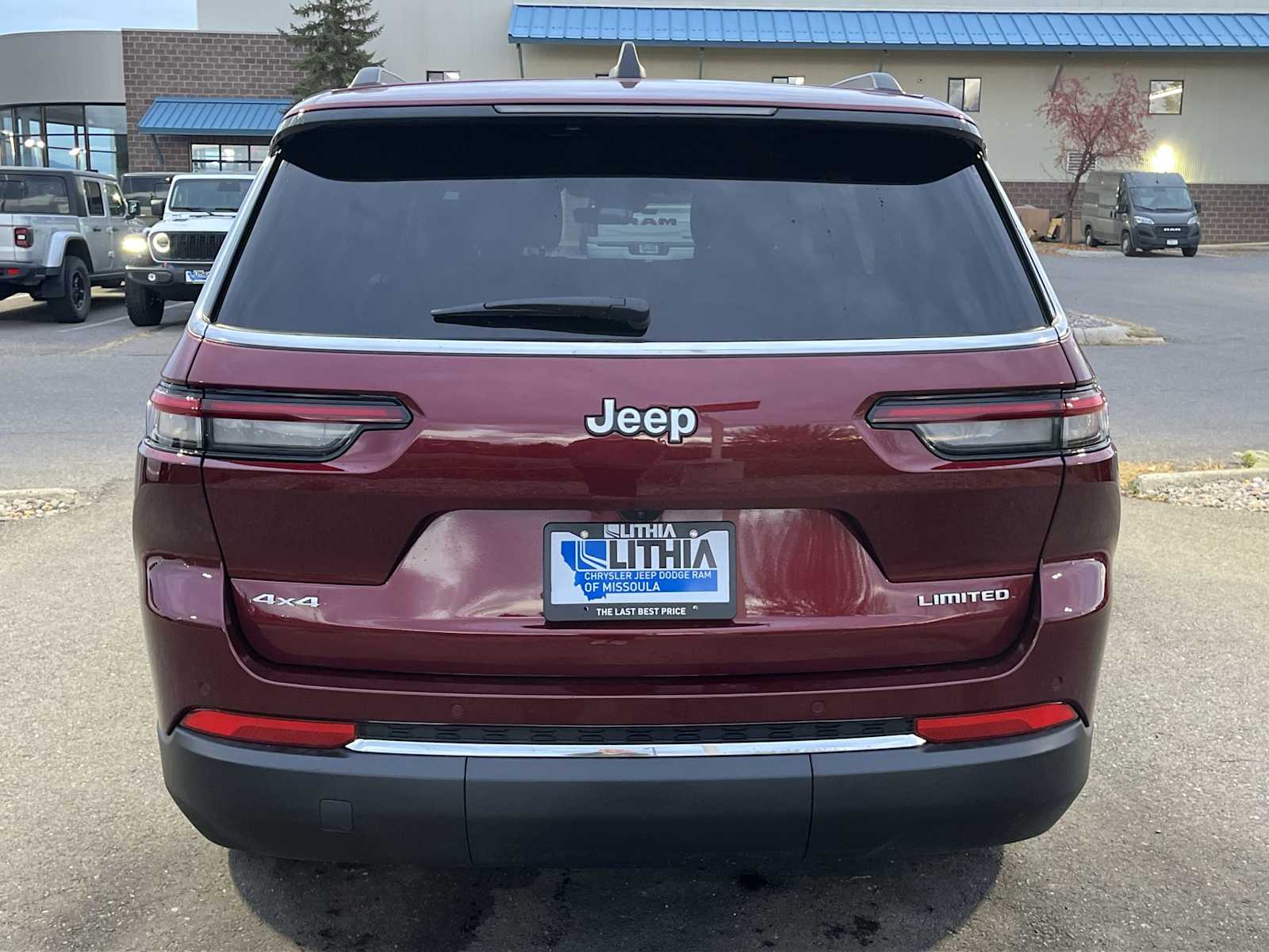 Thumbnail: 2025 Jeep Grand Cherokee - 5