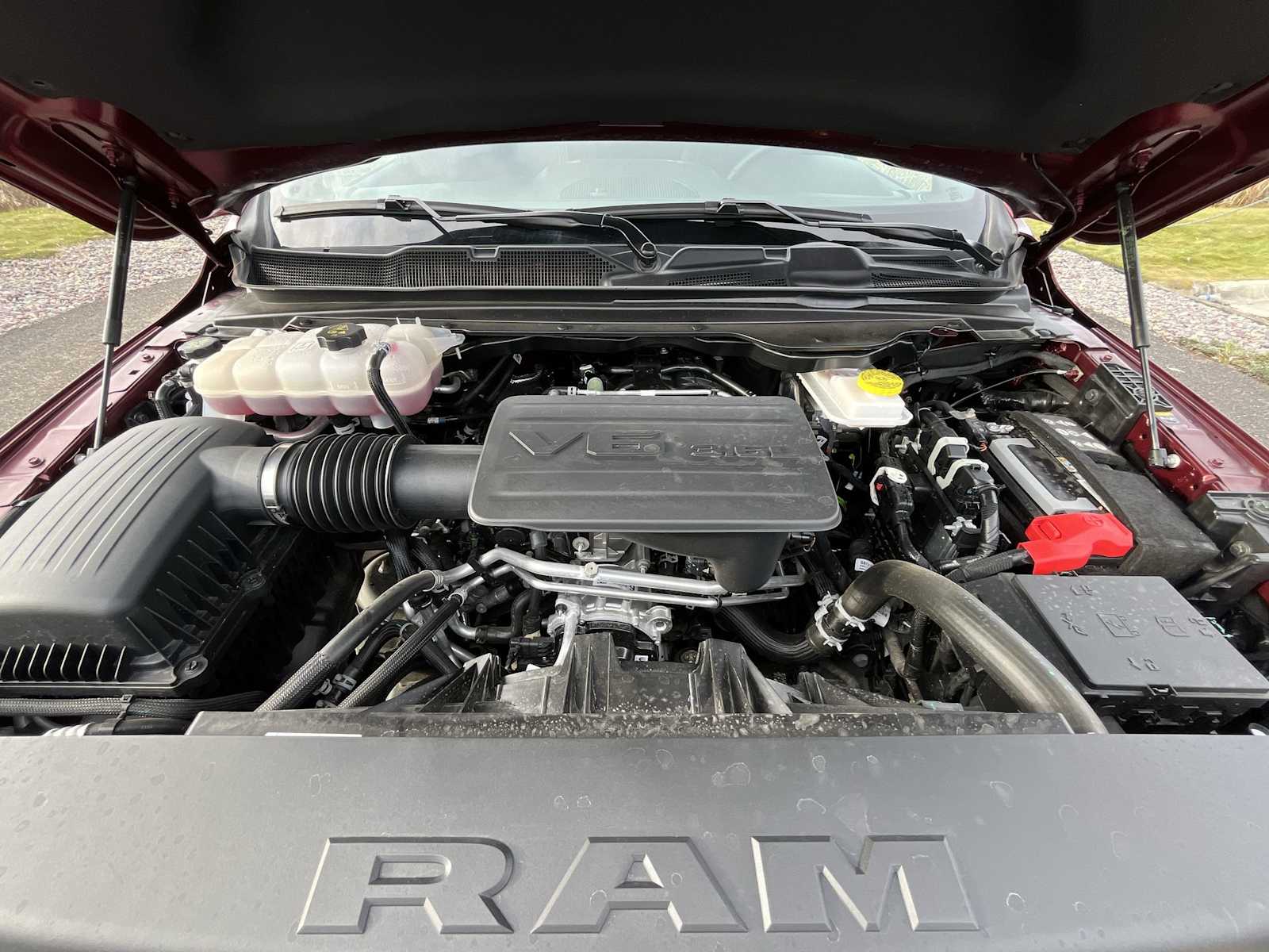 Thumbnail: 2025 RAM 1500 - 9