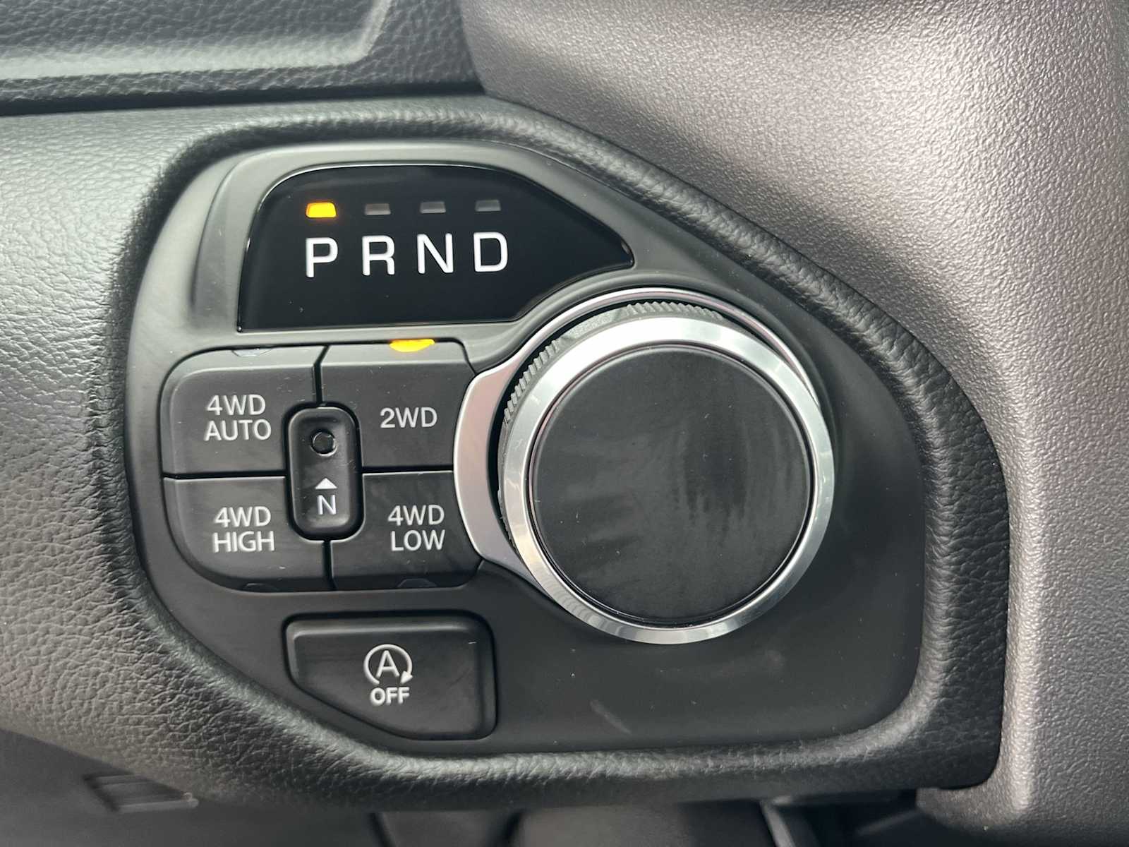 Thumbnail: 2026 RAM 1500 - 17