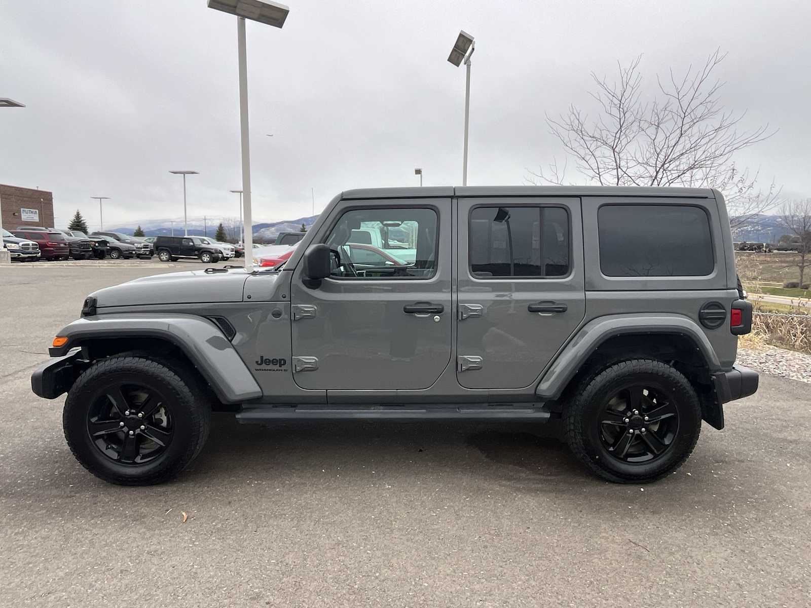 Thumbnail: 2023 Jeep Wrangler - 3