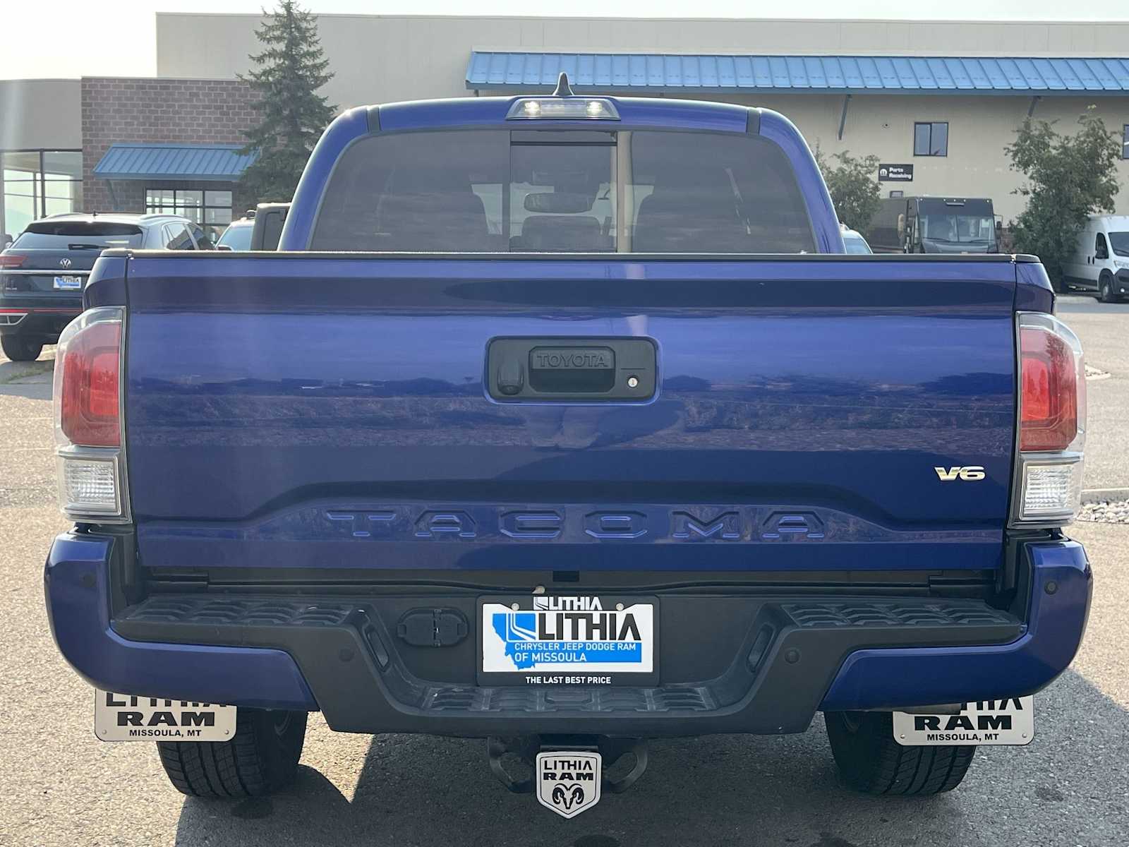 Thumbnail: 2023 Toyota Tacoma - 5