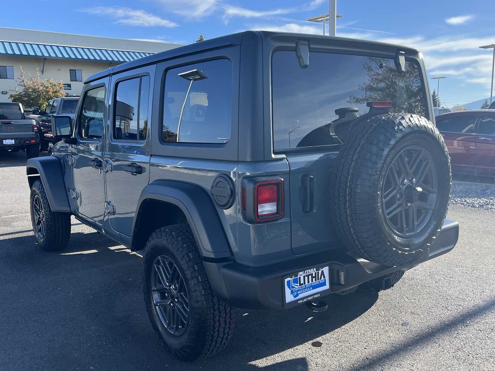 Thumbnail: 2026 Jeep Wrangler - 4