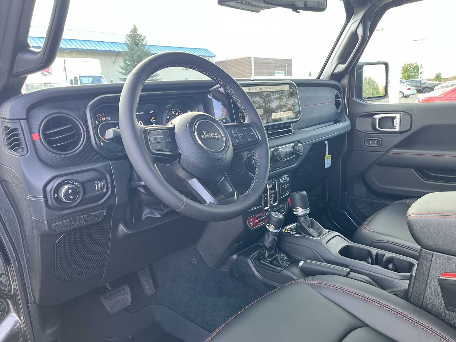 Thumbnail: 2025 Jeep Gladiator - 2