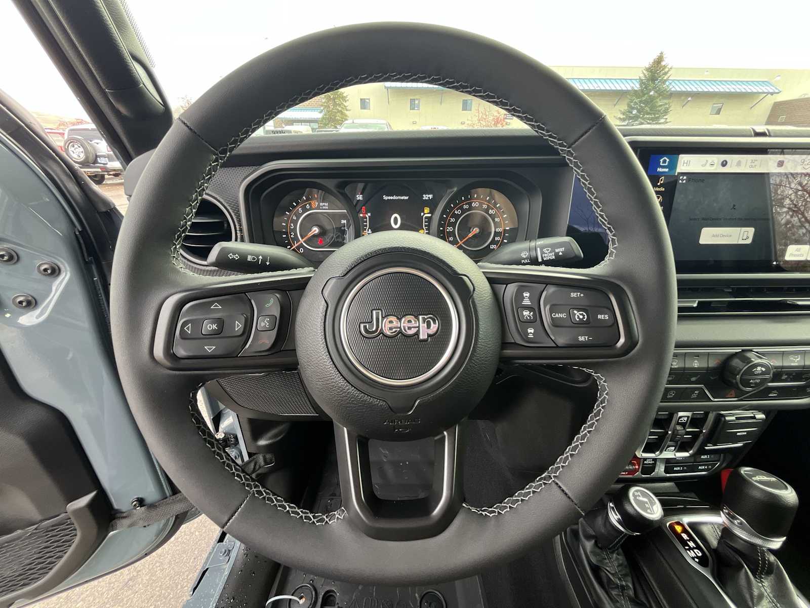 Thumbnail: 2026 Jeep Gladiator - 15