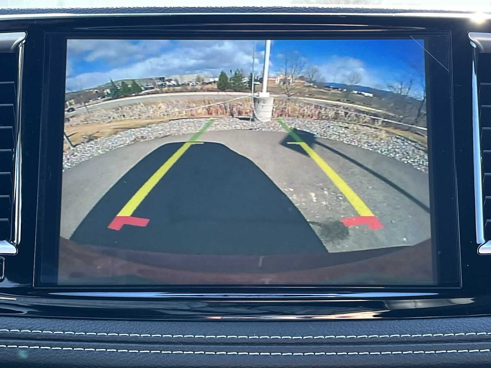 Thumbnail: 2026 Chrysler Pacifica - 23