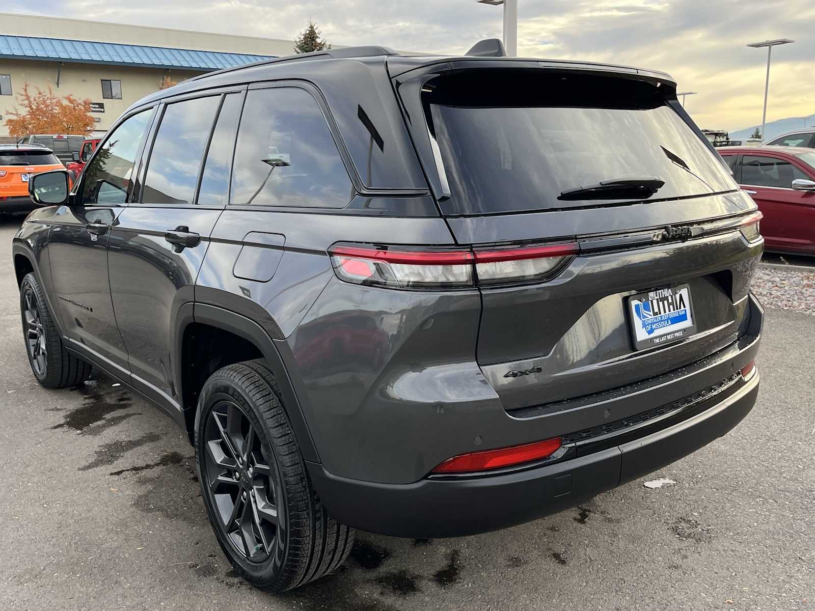 Thumbnail: 2025 Jeep Grand Cherokee - 4