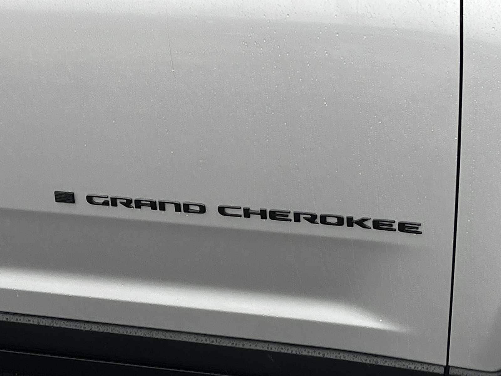 Thumbnail: 2026 Jeep Grand Cherokee - 7