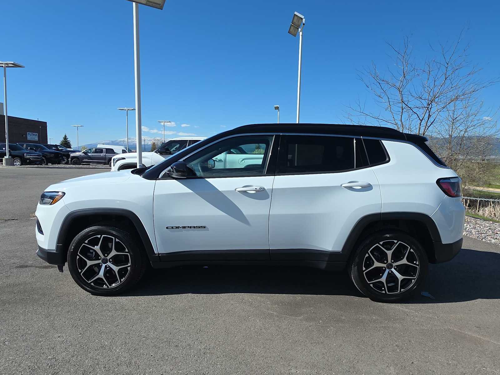 Thumbnail: 2025 Jeep Compass - 3